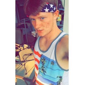 Meet your Posher, Zach